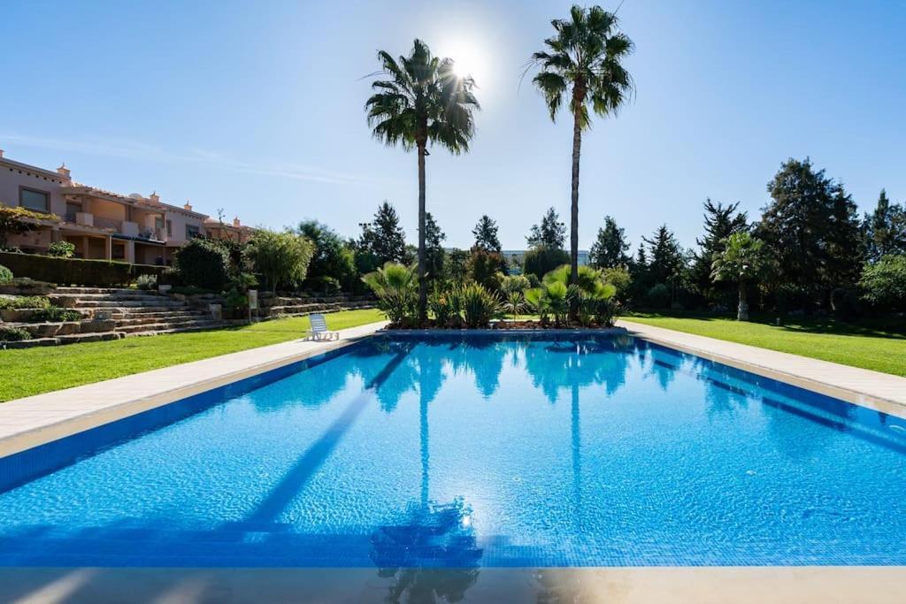 Balaia Residence - Fantastica Moradia Para 6 Com Acesso Directo A Piscina オーリョス・デ・アーグァ エクステリア 写真